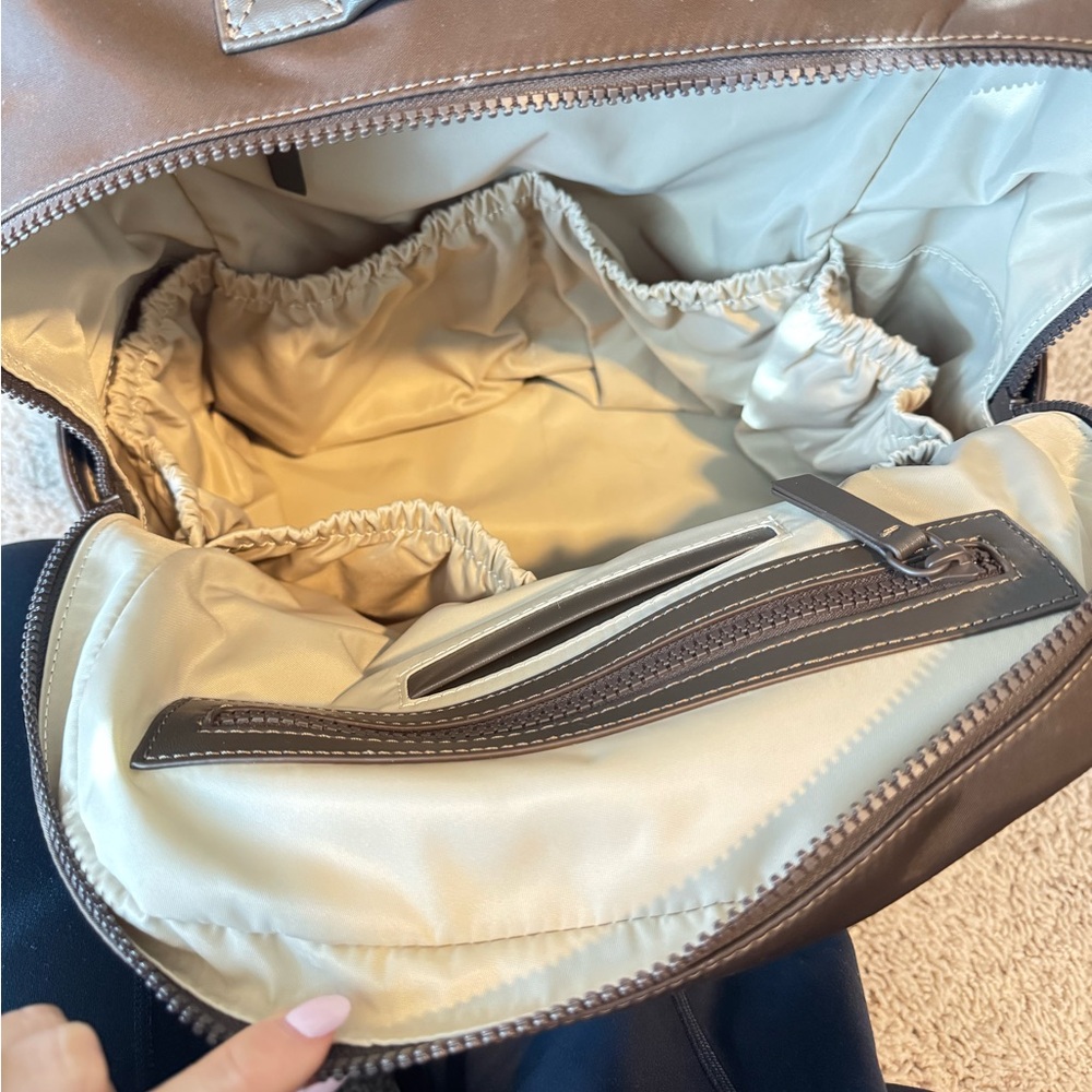 Mina Baie Noah Full Backpack - Picture 4 of 5